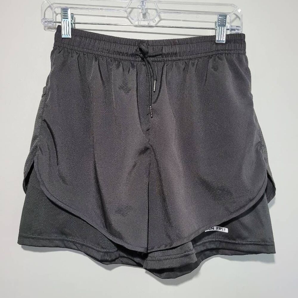 Black athletic shorts drawstring‎ elastic waist workout yoga athleisure neutral